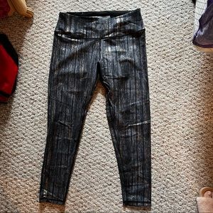 Never worn Victoria secret sport leggings